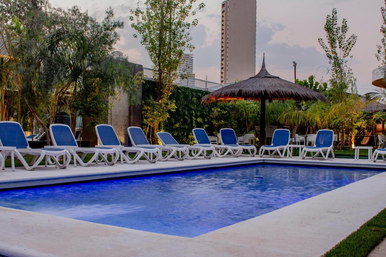 Hotel Los Alpes Cipreses أسونسيون المظهر الخارجي الصورة